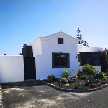 Casa Eilmar Вилла Коста Бланка