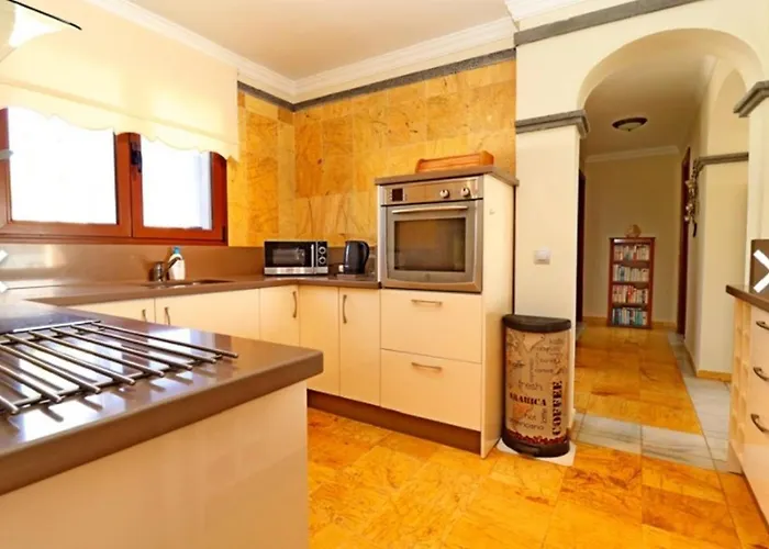 فيلة Casa Eilmar